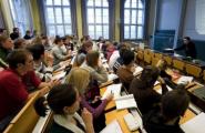 Nauka i edukacja w Rosji stoją w obliczu masowych zwolnień. Kai, Khti i Energo walczą o „studentów z wysokimi wynikami”.